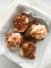 GRANOLA-STUFFED BAKED APPLES